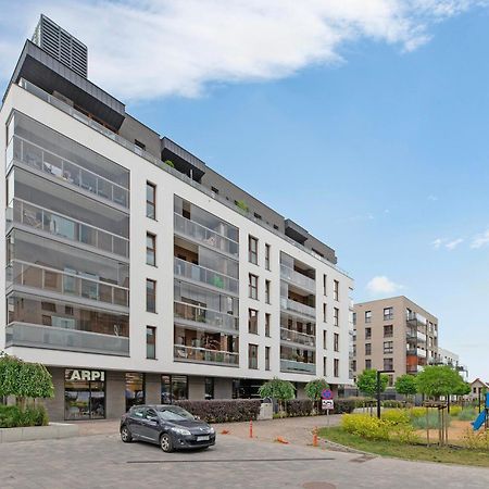 Zajezdnia Wrzeszcz Seaside & Parking By Downtown Apartments Gdansk Ngoại thất bức ảnh