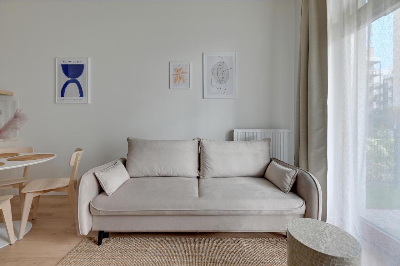Zajezdnia Wrzeszcz Seaside & Parking By Downtown Apartments Gdansk Ngoại thất bức ảnh